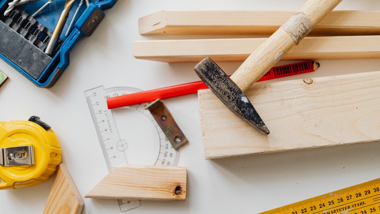 Real tools arranged for a practical learning session